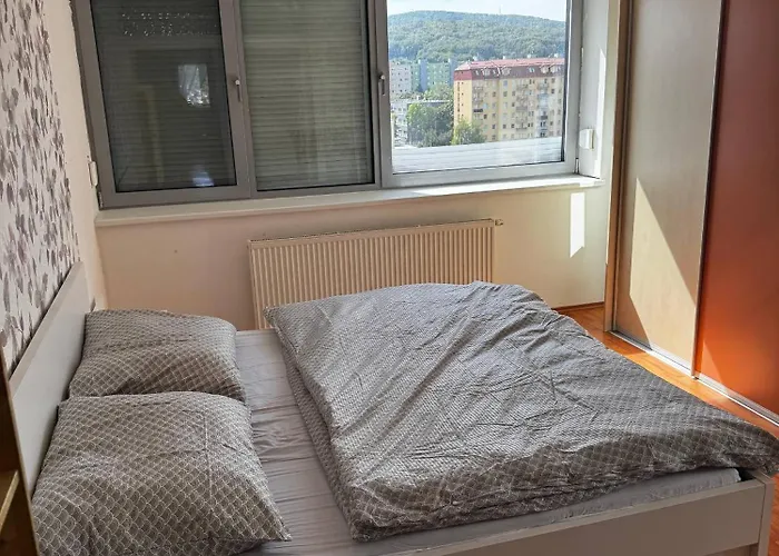 Luxusné S Výhľadom Pre 4 Osoby *